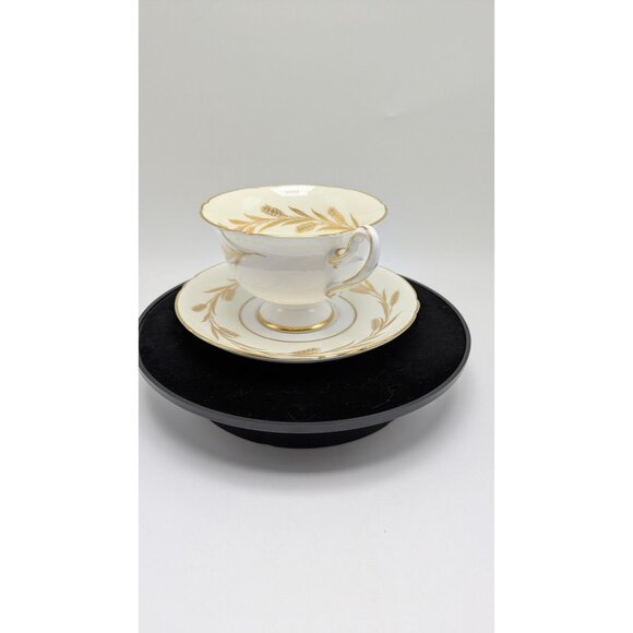 Shelley Golden Harvest 13685 Bone China Gainsborough Shape Tea Cup Saucer Set - Picture 10 of 16